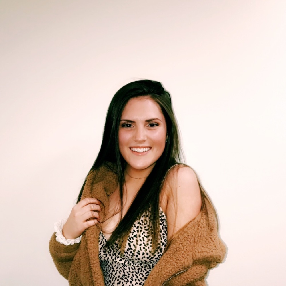 Meet your Posher, Kayla